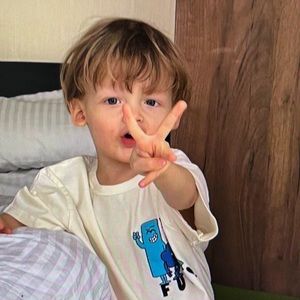 Meet your Posher, Leila